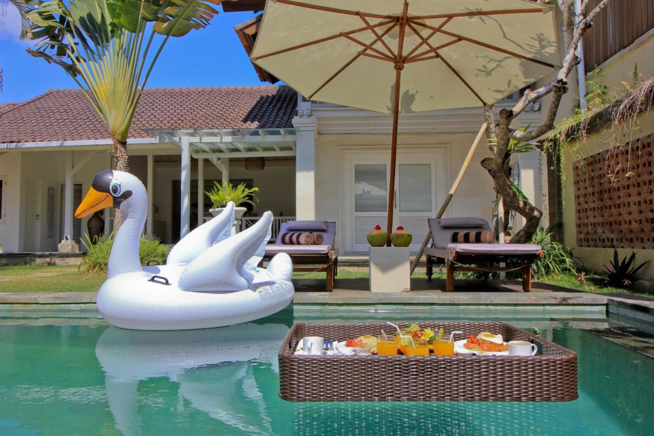 Uma Lima Villa Batu Belig - Close To The Beach Canggu Kültér fotó